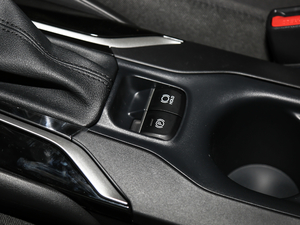 2021p 1.8L E-CVTӢ v܇Ƅ