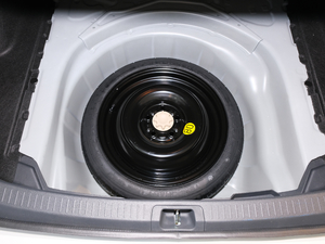 2021p 1.8L E-CVTh ̥