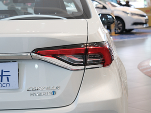 2021p 1.8L E-CVTh β