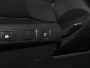 2021p 1.8L E-CVTŞ п؅^(q)