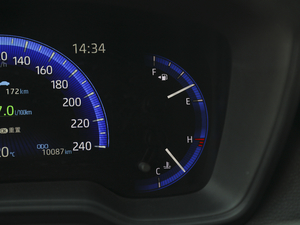 2021p 1.8L E-CVTŞ п؅^