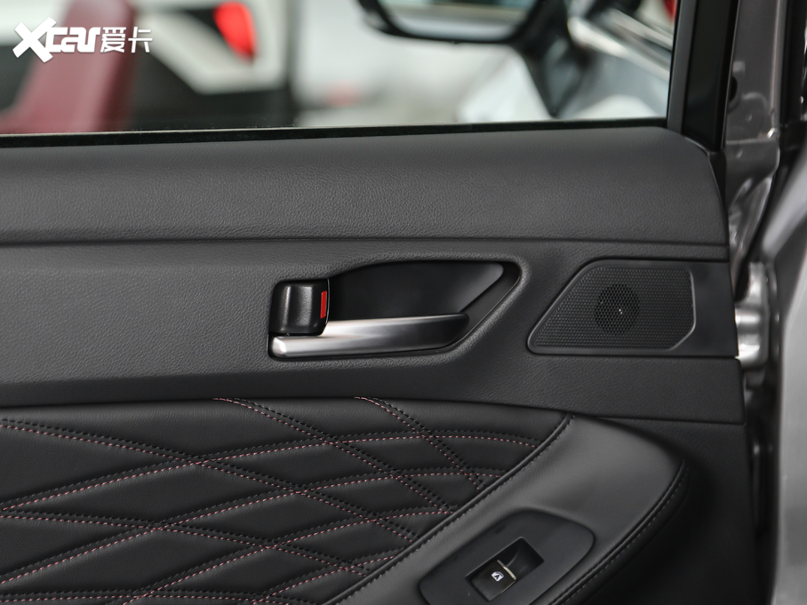 2021 2.5L TouringFSPORT	