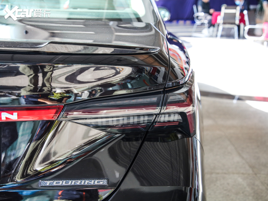 2021 2.5L TouringFSPORT	