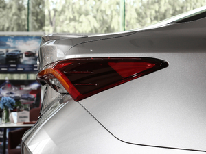 20212.5L TouringFSPORT	 ^