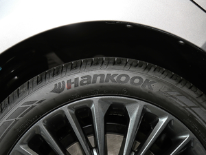 20212.5L TouringFSPORT	 ݆̥Ʒ