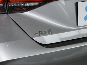 20212.5L TouringFSPORT	 ^