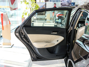 2021款2.5L Touring尊贵SPORT版	 左后车门