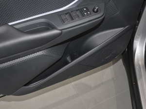 2021p 2.0L  ǰT(ch)g