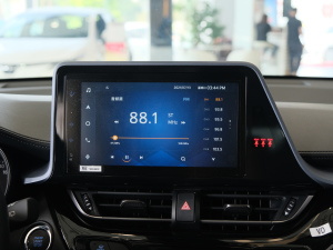2021款2.0L 奕享版 中控台显示屏