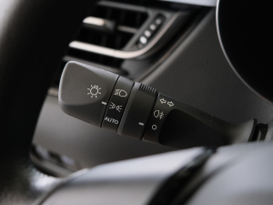 2021款2.0L 奕享版 中控区
