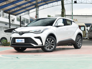 2021款2.0L 奕驰版 左前45度