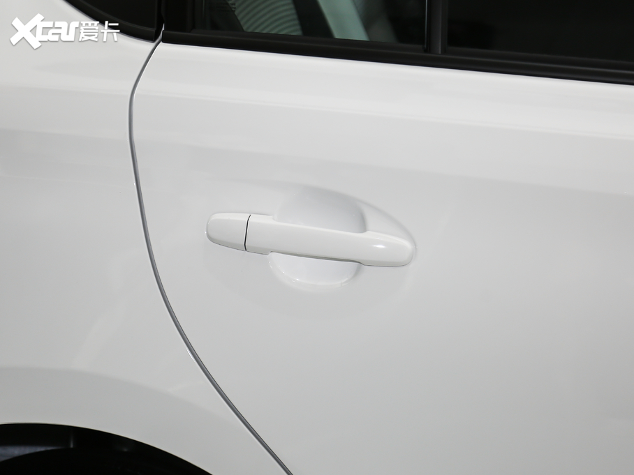 2021Y 1.5L CVT(chung)а