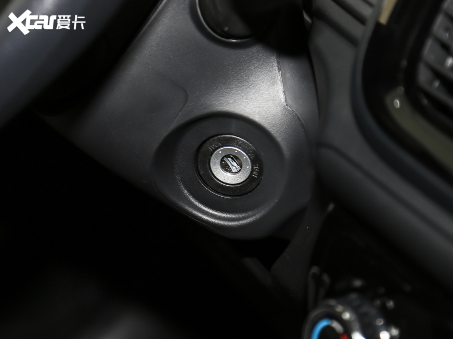 2021Y 1.5L CVT(chung)а