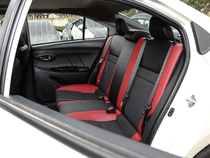 2021款1.5L CVT舒行版 后排座椅