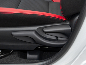 2021款1.5L CVT智行版 空间座椅