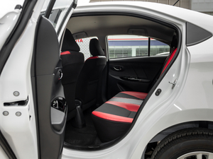 2021款1.5L CVT智行版 空间座椅