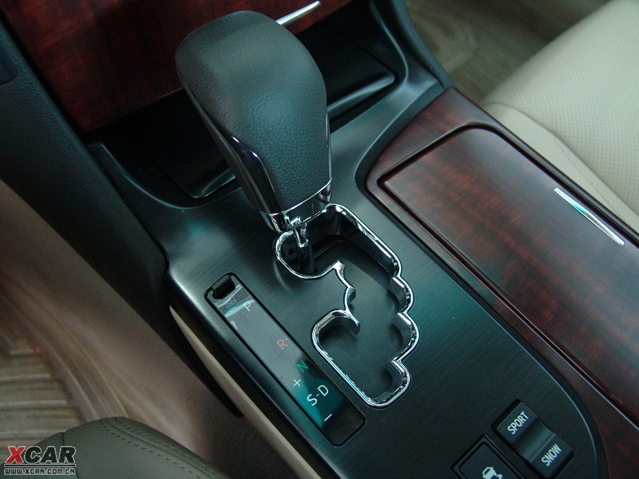 2010ʹ 2.5L Royal Ƥ