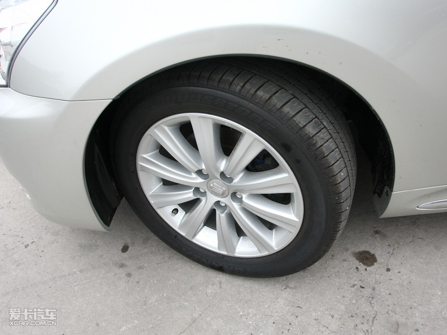 2010ʹ 2.5L Royal Ƥ촰