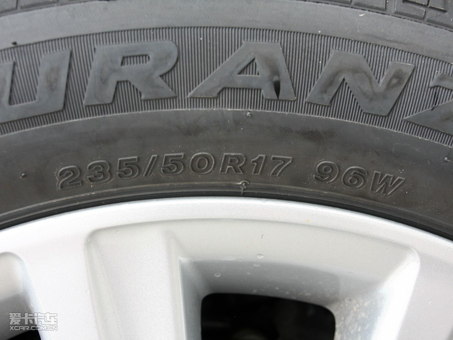 2010ʹ 2.5L Royal Ƥ촰