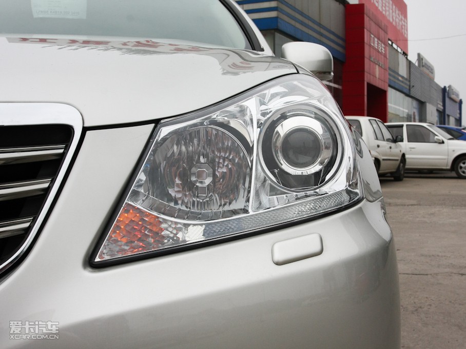 2010ʹ 2.5L Royal Ƥ촰