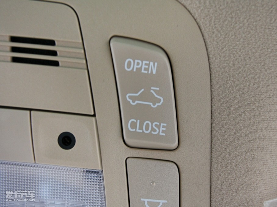 2010ʹ 2.5L Royal Ƥ촰