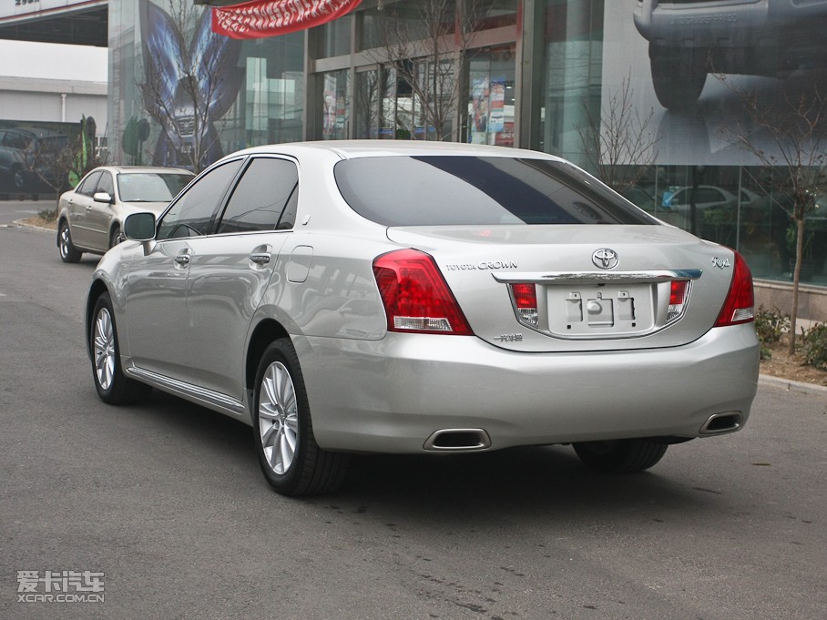 2010ʹ 3.0L Royal Ƥ