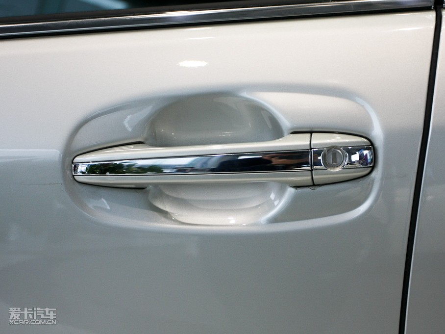 2010ʹ 3.0L Royal Ƥ