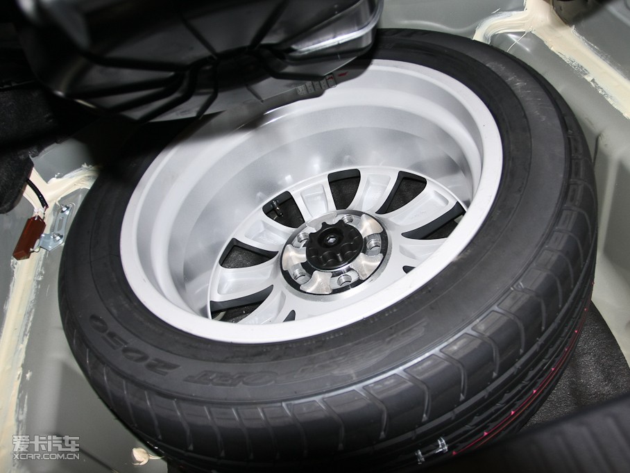 2010ʹ 3.0L Royal Ƥ