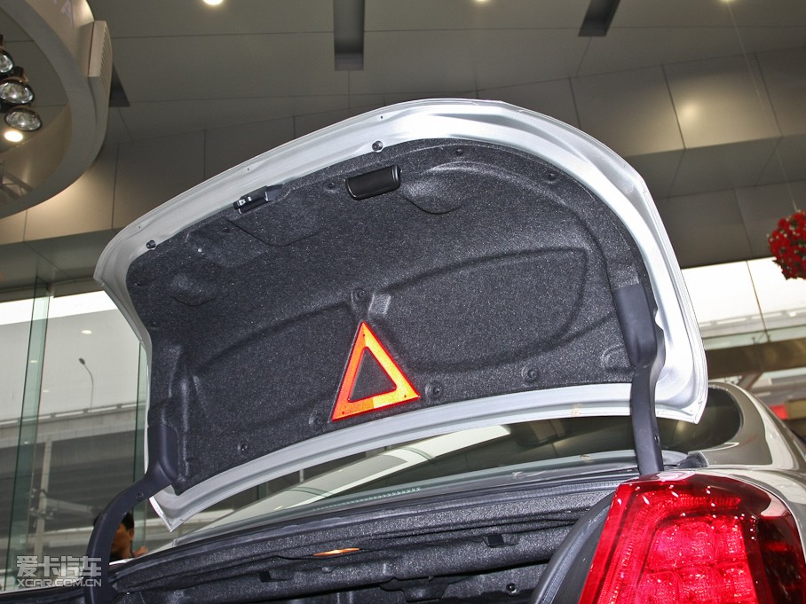 2010ʹ 3.0L Royal Ƥ