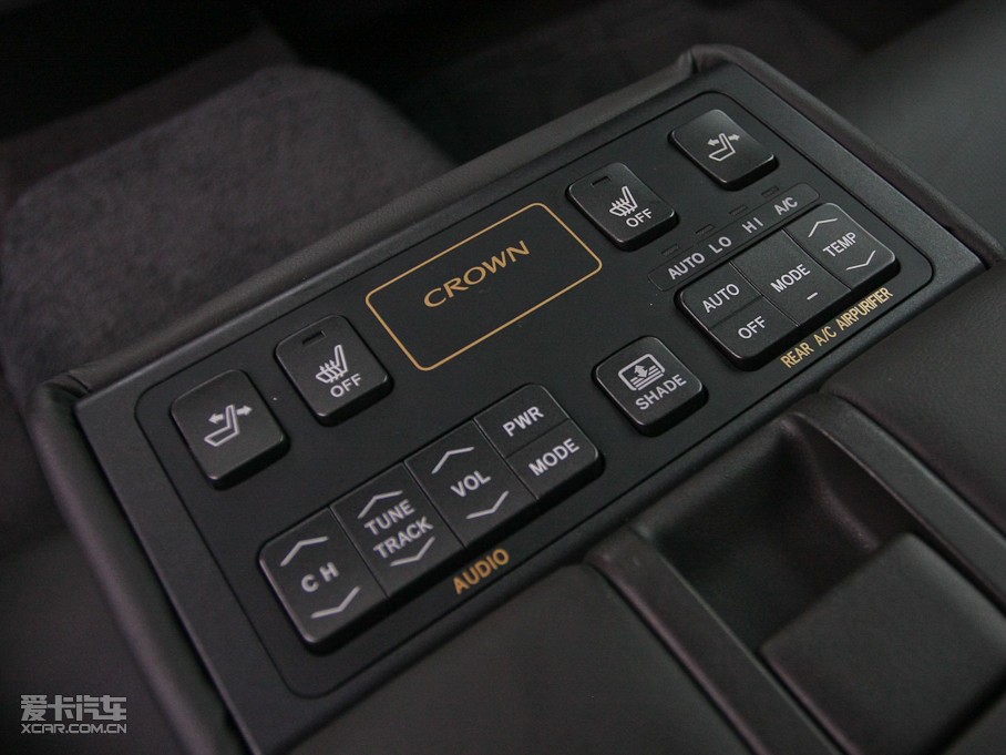 2010ʹ 3.0L Royal Ƥ