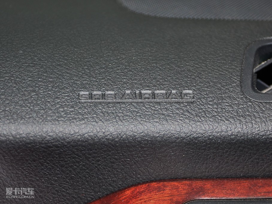 2010ʹ 3.0L Royal Ƥ