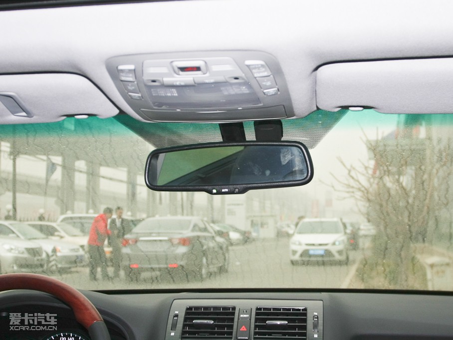 2010ʹ 3.0L Royal Ƥ