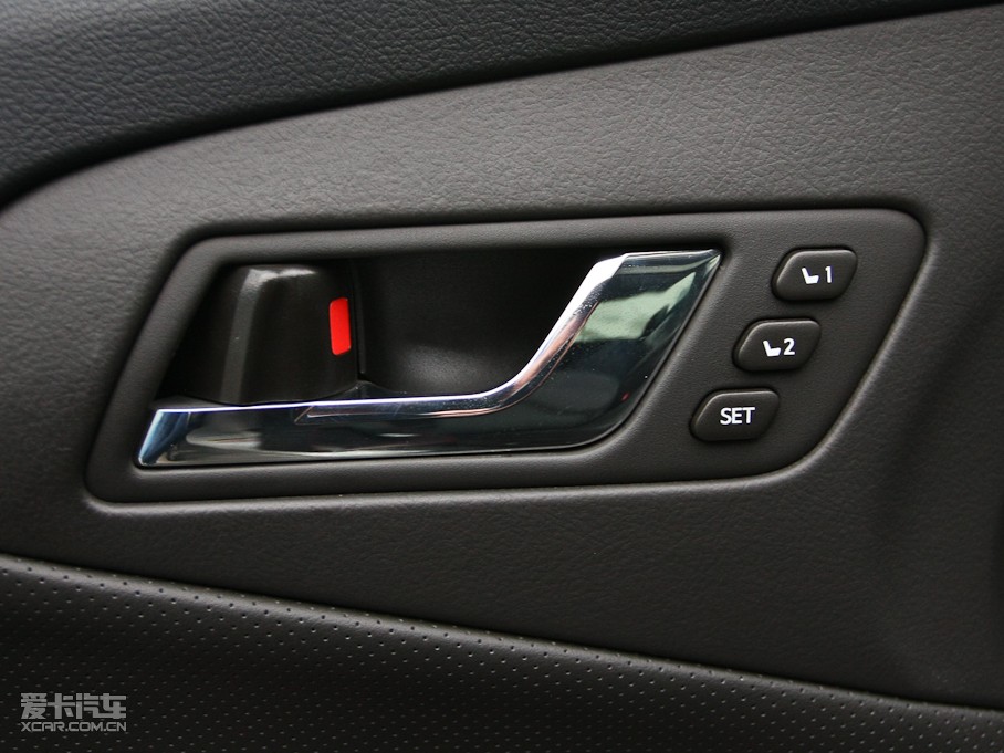 2010ʹ 3.0L Royal Ƥ