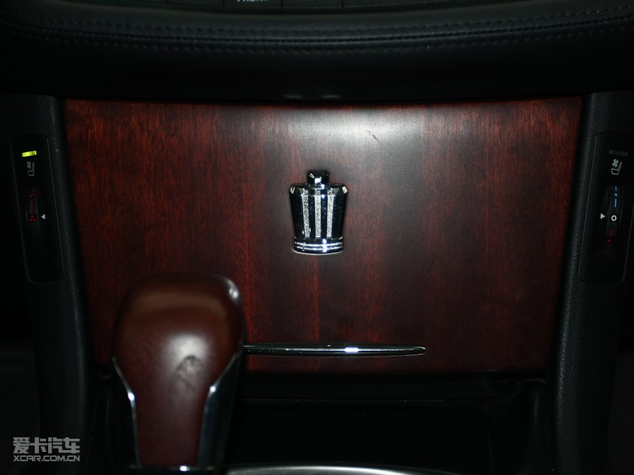 2010ʹ 3.0L Royal Ƥ