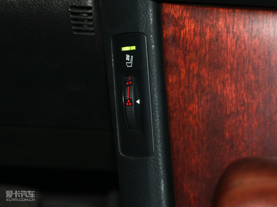 2010ʹ 3.0L Royal Ƥ