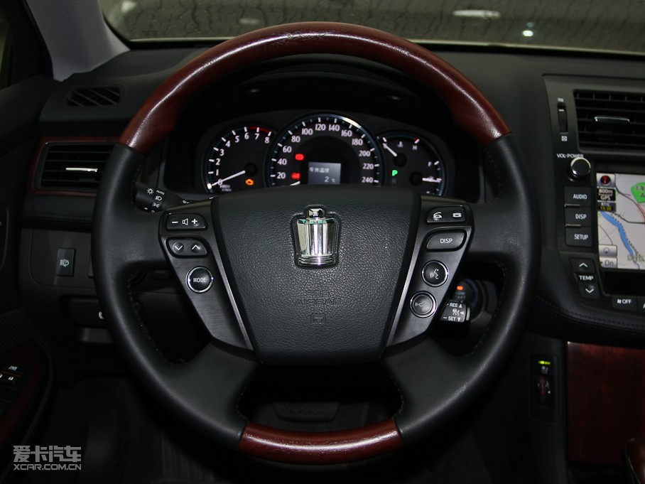 2010ʹ 3.0L Royal Ƥ