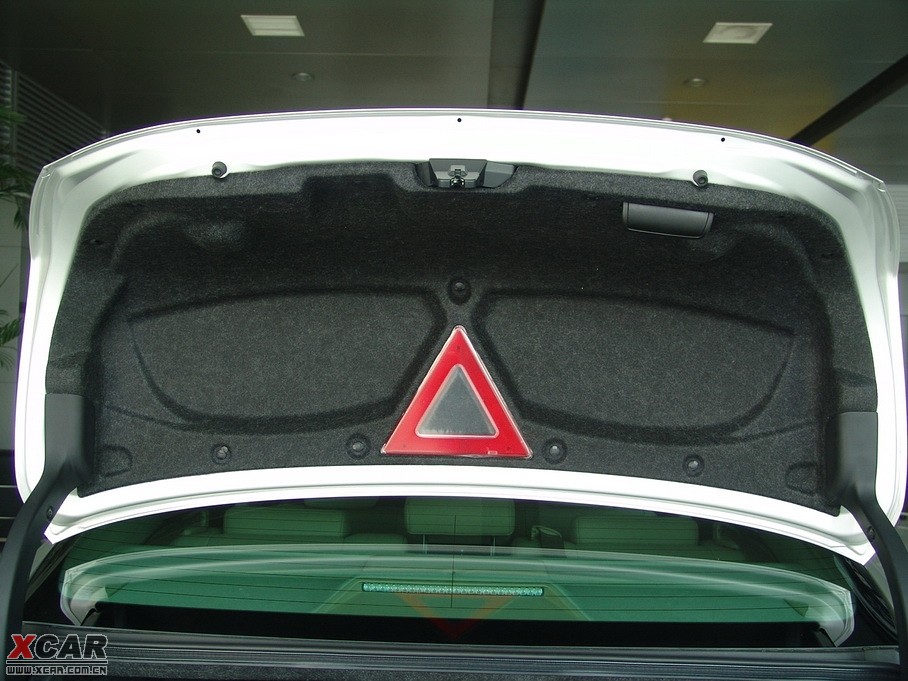 2010ʹ 2.5L Royal Ƥ