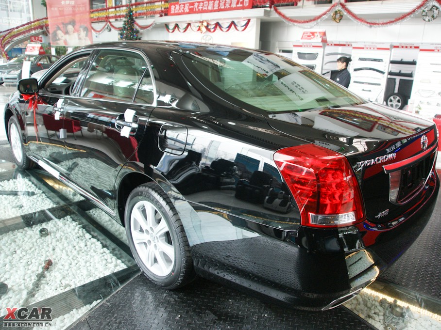 2010ʹ 3.0L Royal Saloon