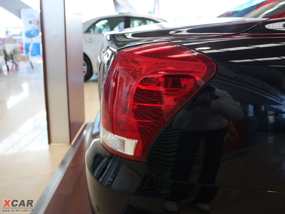 2010ʹ 4.3L Royal Saloon