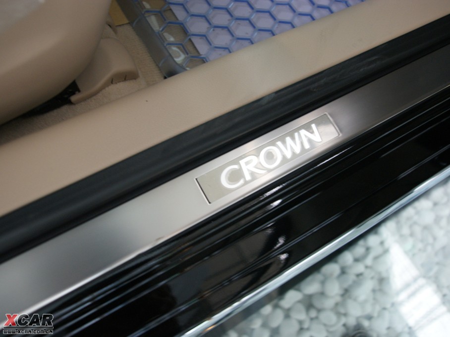 2010ʹ 3.0L Royal Saloon