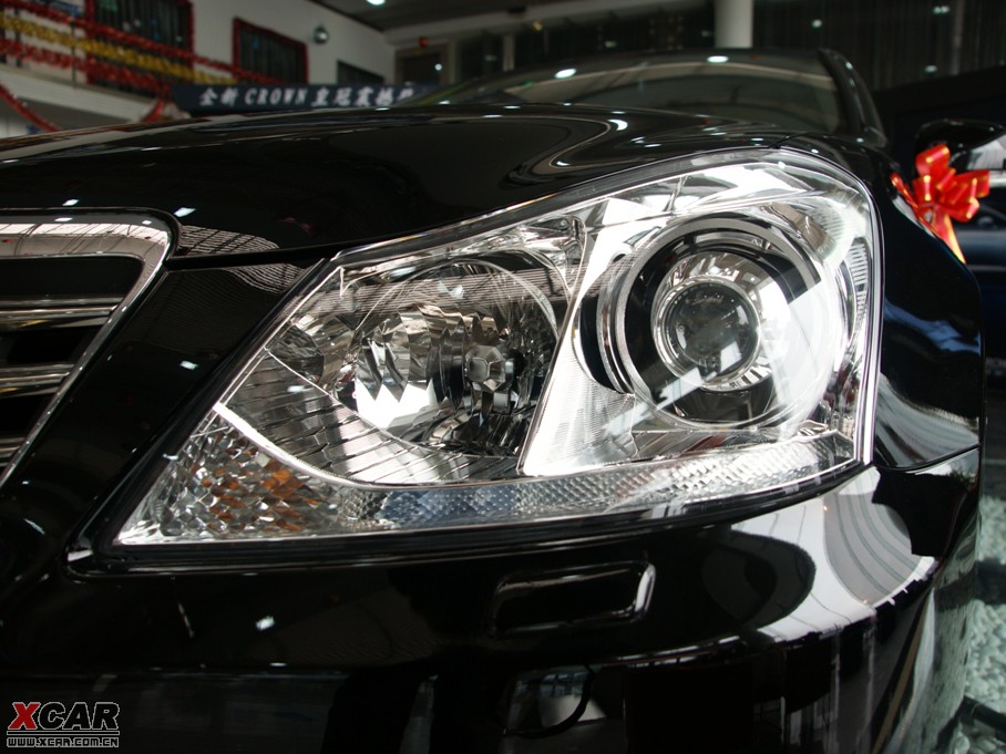 2010ʹ 3.0L Royal Saloon