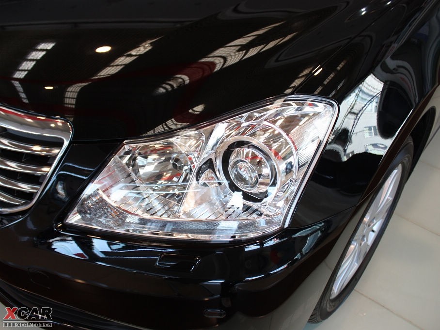 2010ʹ 4.3L Royal Saloon