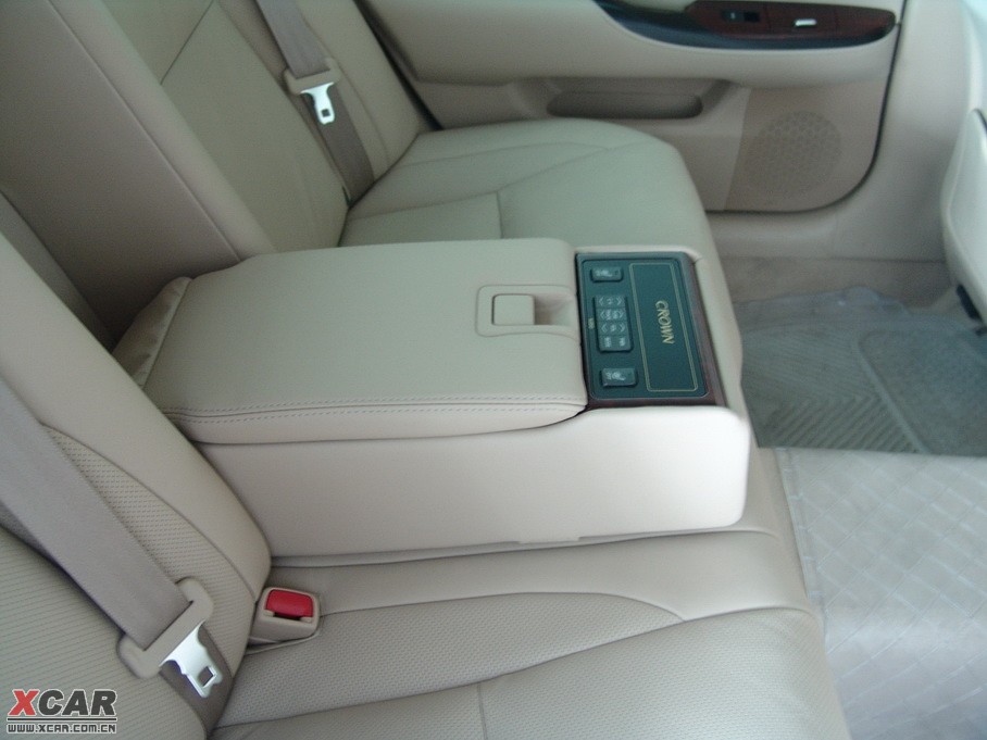 2010ʹ 2.5L Royal Ƥ