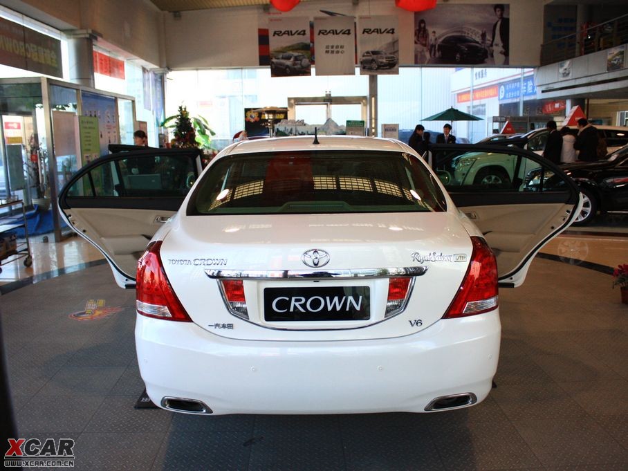 2010ʹ 3.0L Royal Saloon VIP