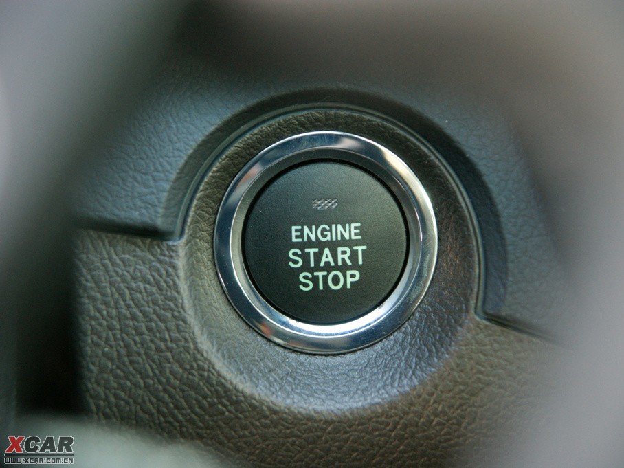 2010ʹ 3.0L Royal Saloon VIP