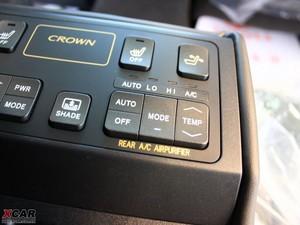 2010款4.3L Royal Saloon 空间座椅
