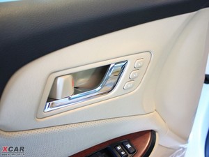 20103.0L Royal Saloon VIP g