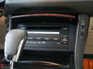 2010款3.0L Royal Saloon 音响调节