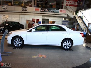 20103.0L Royal Saloon VIP w^