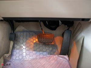 2010款3.0L Royal Saloon 空间座椅